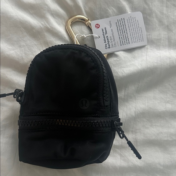 Lululemon City Adventurer Backpack Nano Black/Gold NWT - Picture 4 of 6